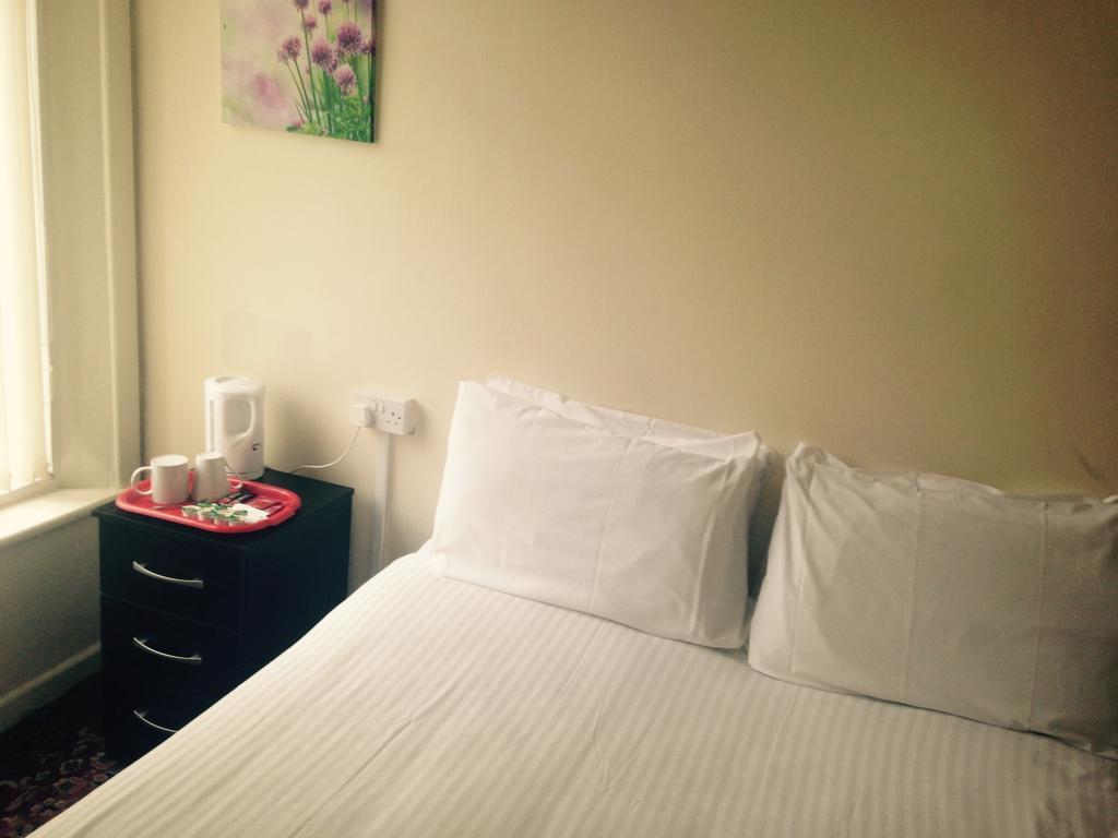 Hotel Peek-a-booze - Budget - Adults Only 2*